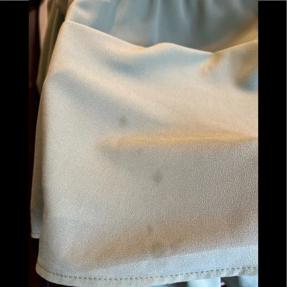 Flirty Dress with detail sleeves - Picture 4 of 6